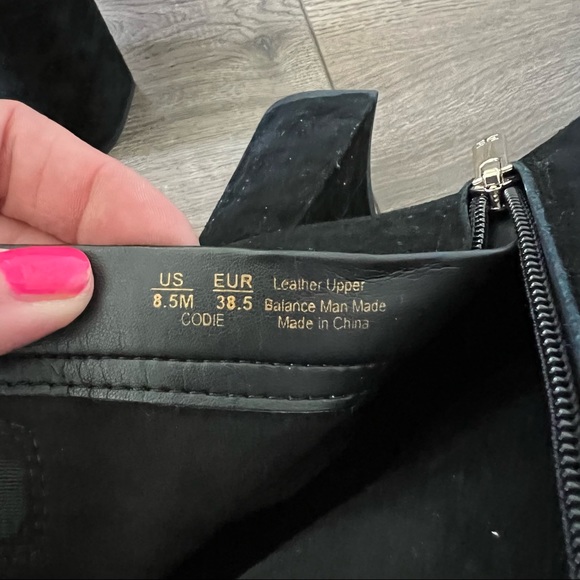 Sam Edelman Codie Black Suede Ankle Boots NWOT - Picture 7 of 7